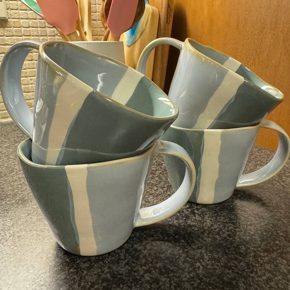 Anthropologie mugs set of 4